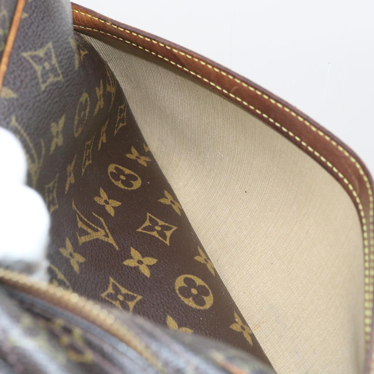 LOUIS VUITTON Monogram Reporter PM Shoulder Bag M45254 LV Auth 57508