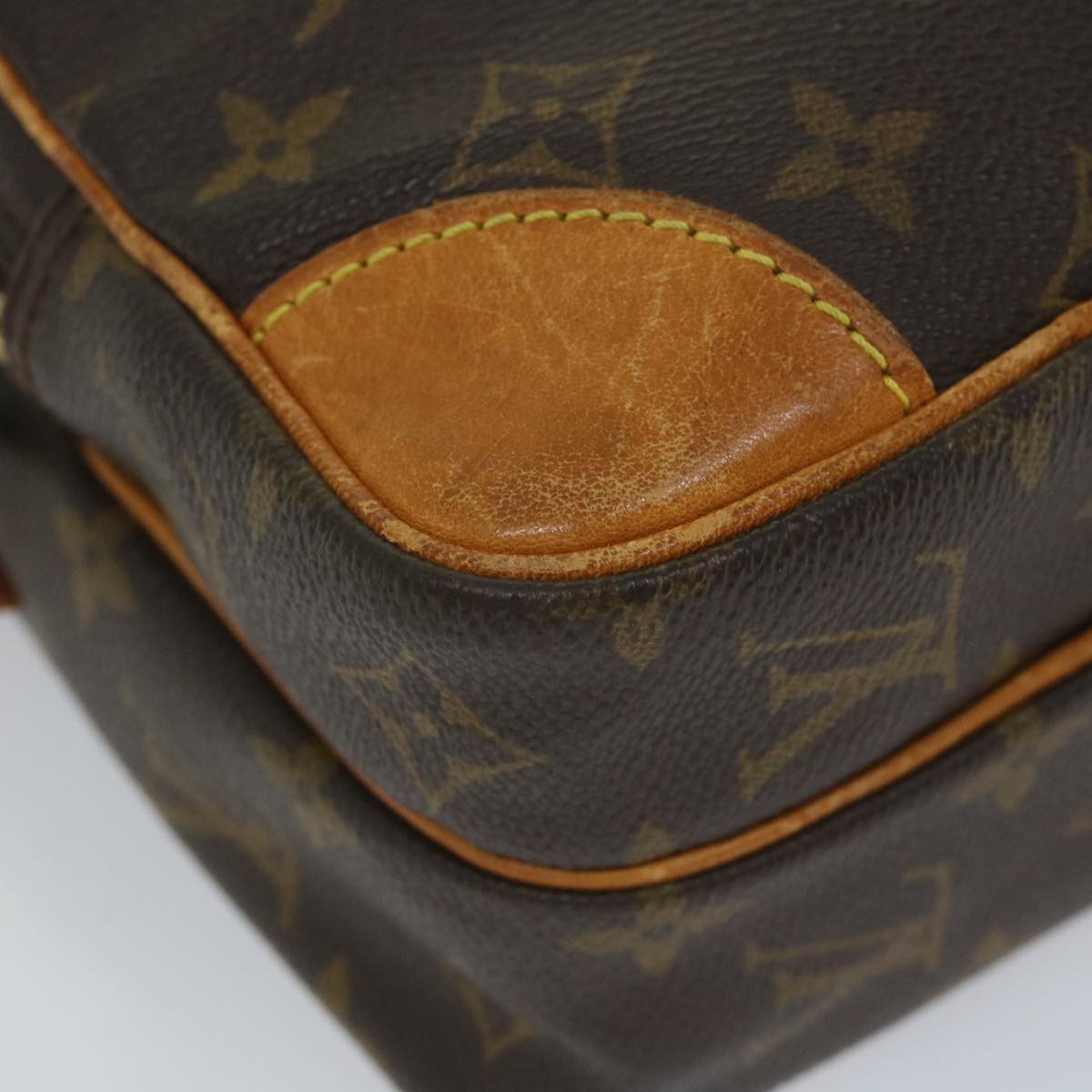 LOUIS VUITTON Monogram Amazon Shoulder Bag M45236 LV Auth 57632