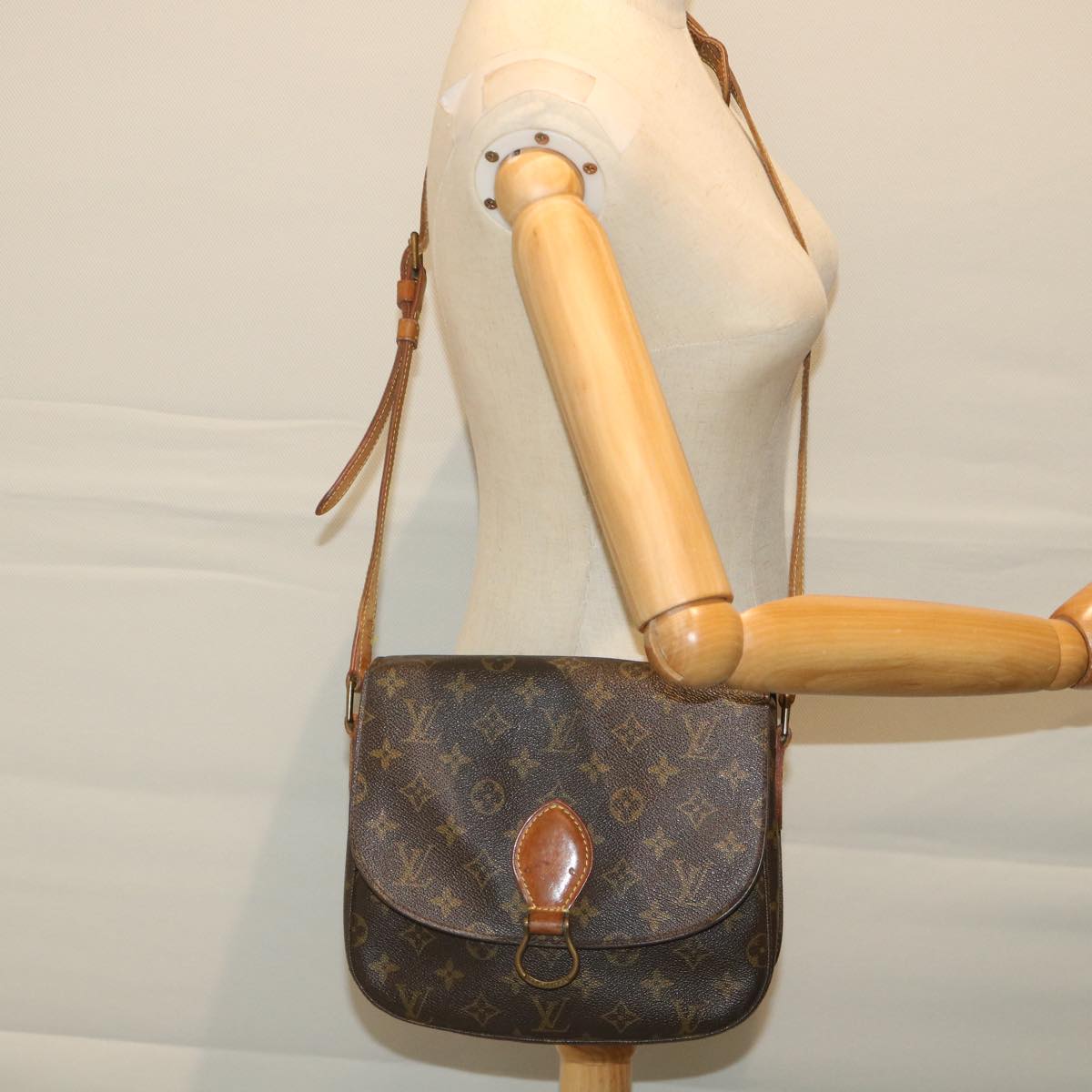 LOUIS VUITTON Monogram Saint Cloud GM Shoulder Bag M51242 LV Auth 57658