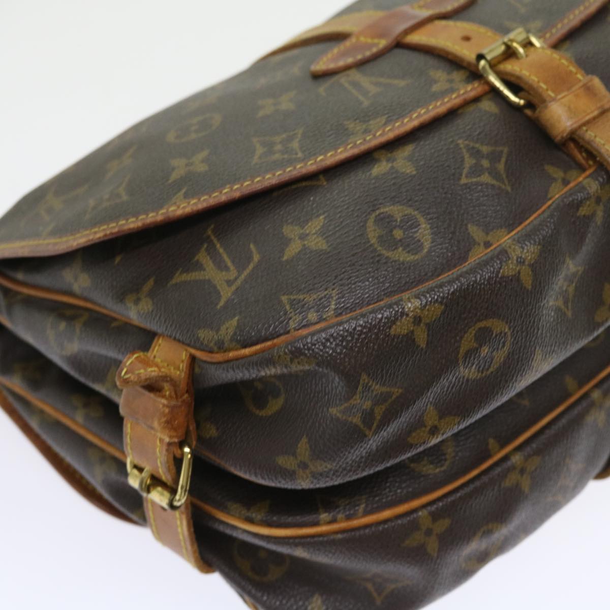 LOUIS VUITTON Monogram Saumur 30 Shoulder Bag M42256 LV Auth 57662