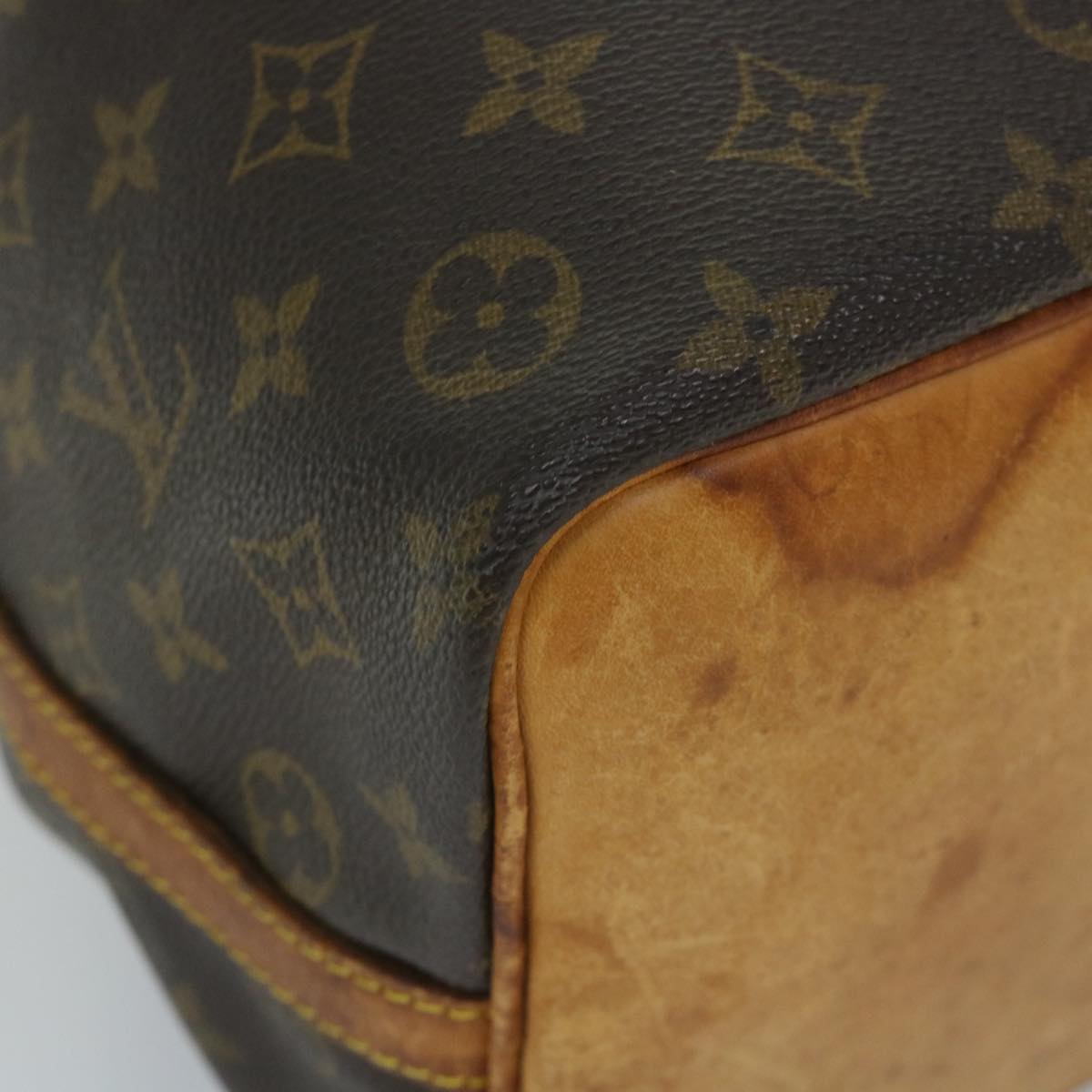 LOUIS VUITTON Monogram Petit Noe Shoulder Bag M42226 LV Auth 57692