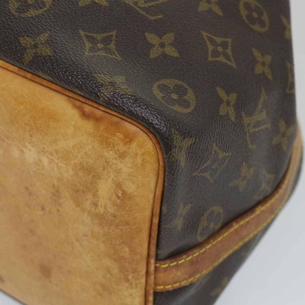 LOUIS VUITTON Monogram Petit Noe Shoulder Bag M42226 LV Auth 57692