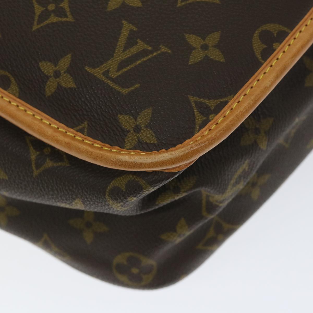 LOUIS VUITTON Monogram Gibeciere GM Shoulder Bag M42246 LV Auth 58014