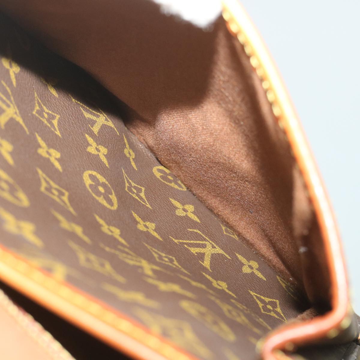 LOUIS VUITTON Monogram Gibeciere GM Shoulder Bag M42246 LV Auth 58014