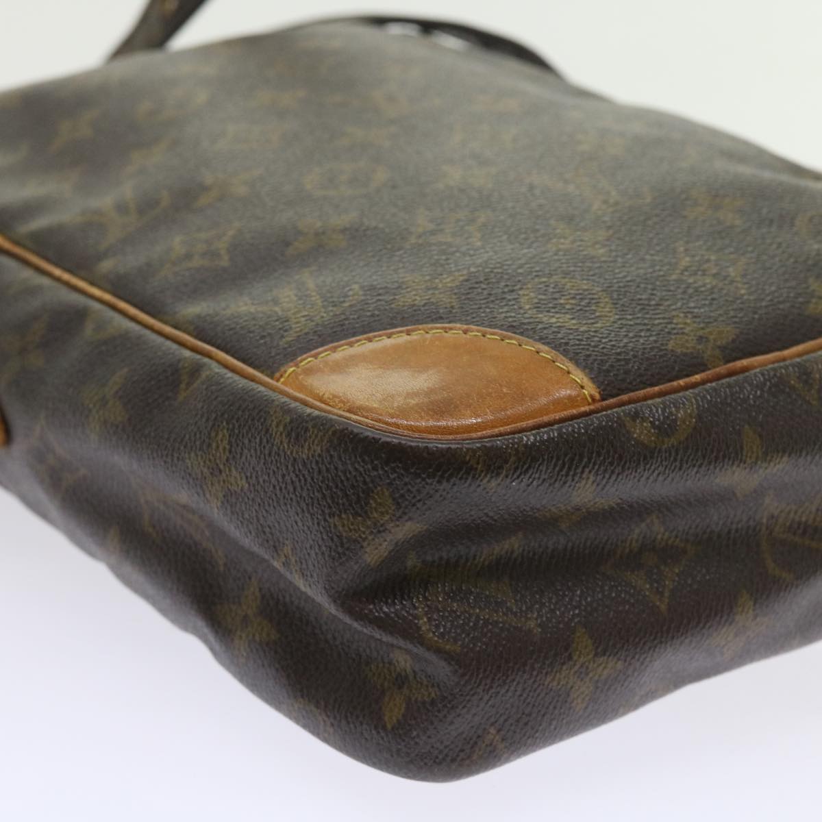 LOUIS VUITTON Monogram Danube GM Shoulder Bag M45262 LV Auth 58096