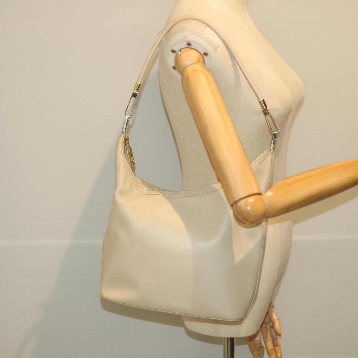 GUCCI Shoulder Bag Leather Beige 001 3814 203419 Auth 58412