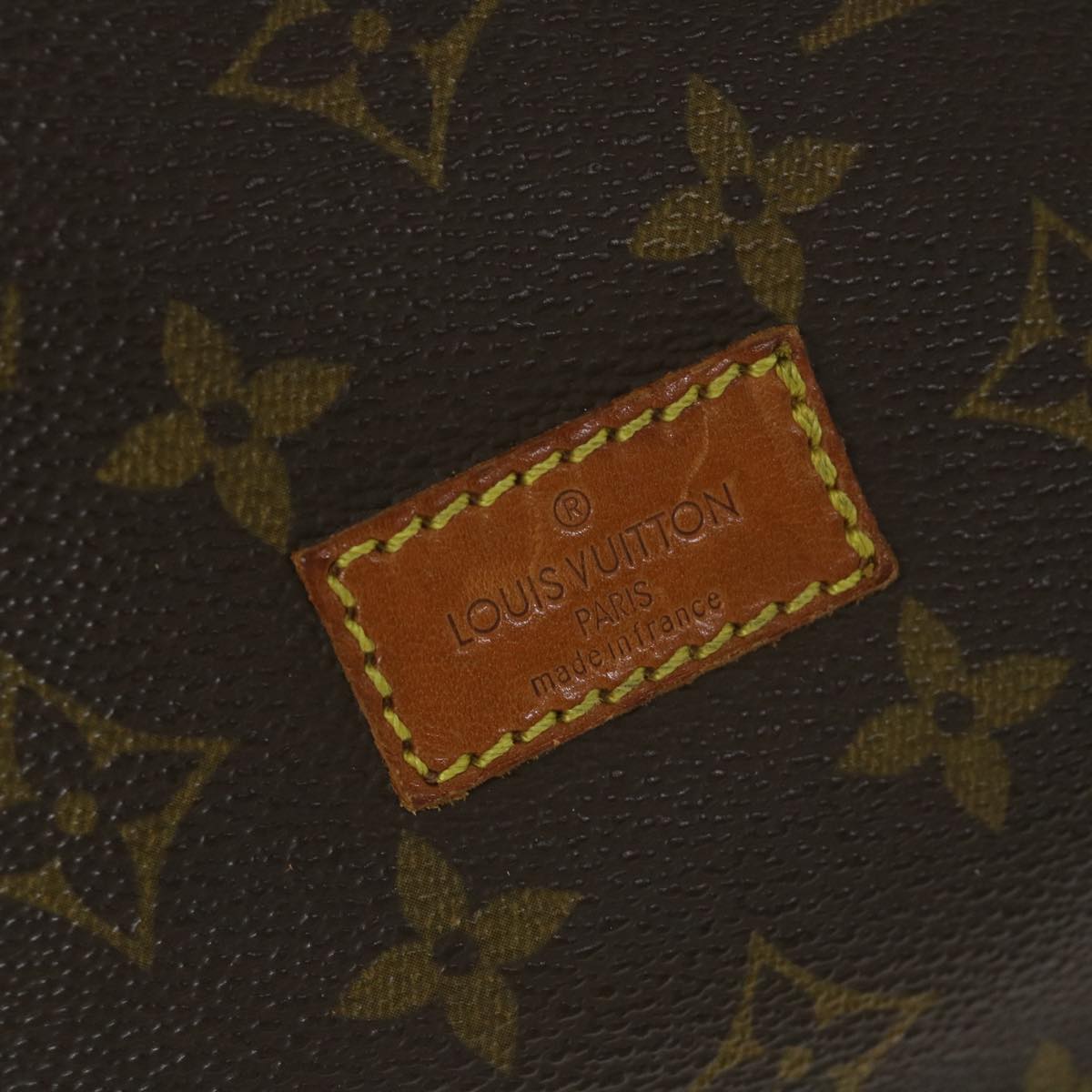 LOUIS VUITTON Monogram Saumur 30 Shoulder Bag M42256 LV Auth 58436