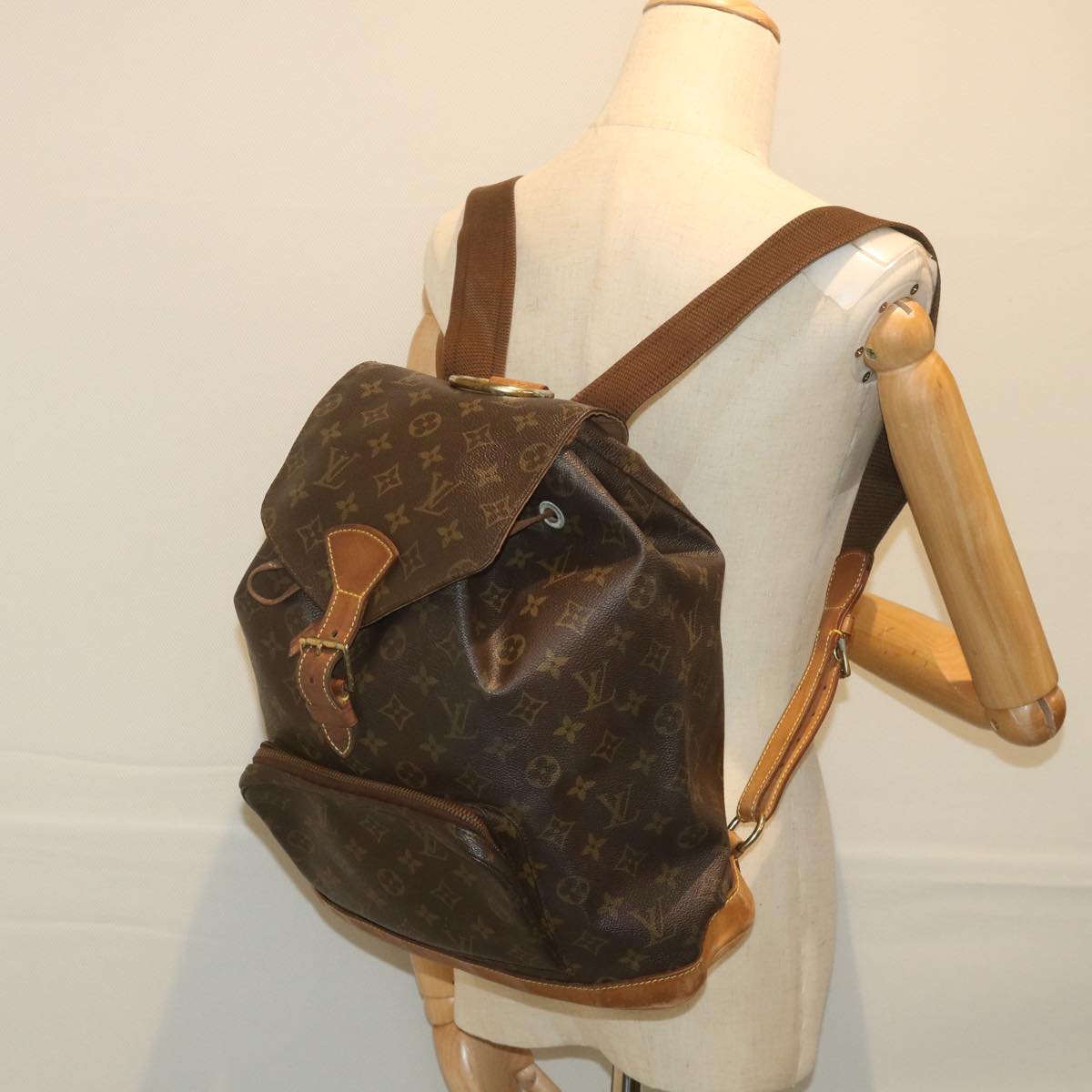 LOUIS VUITTON Monogram Montsouris GM Backpack M51135 LV Auth 58437