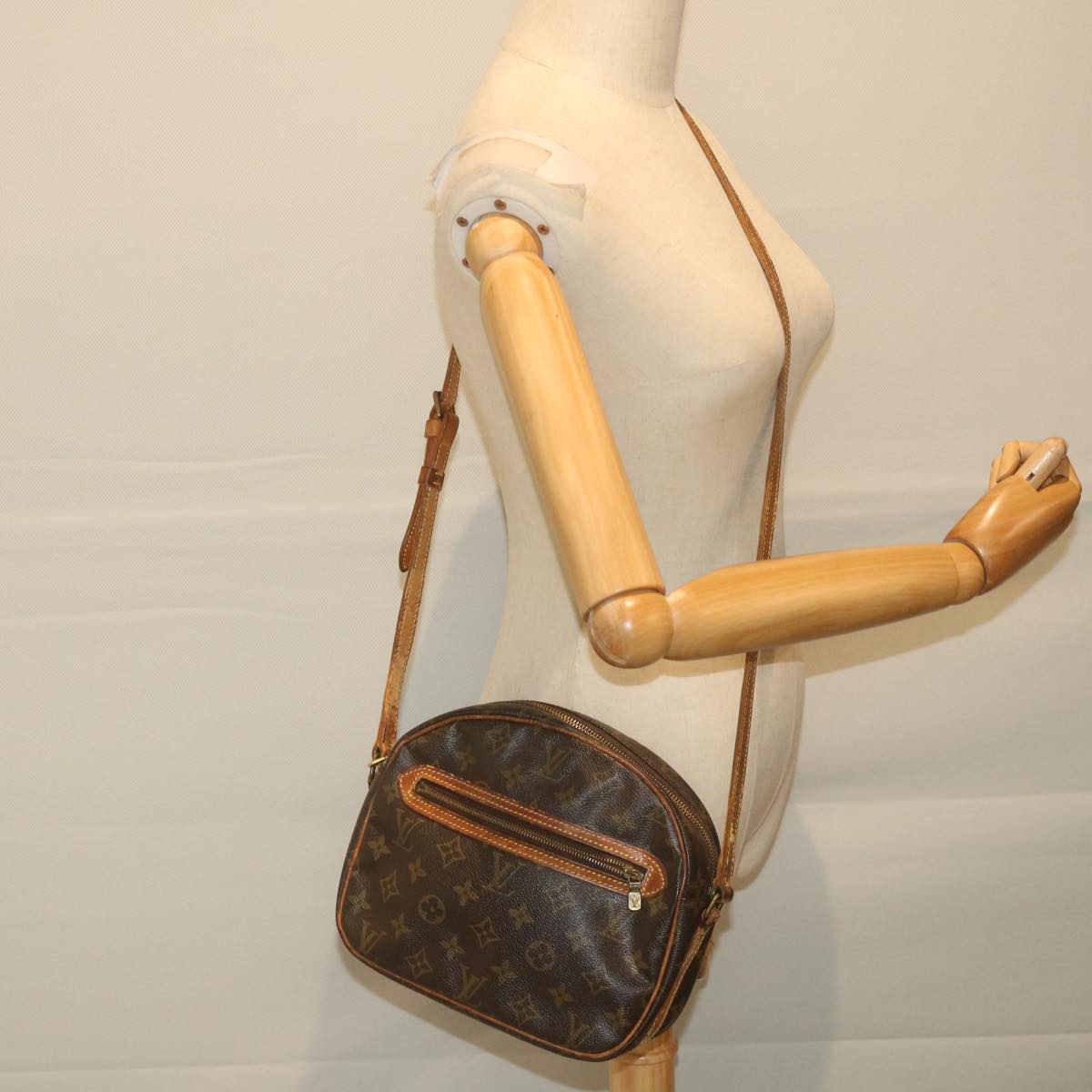 LOUIS VUITTON Monogram Senlis Shoulder Bag M51222 LV Auth 58584