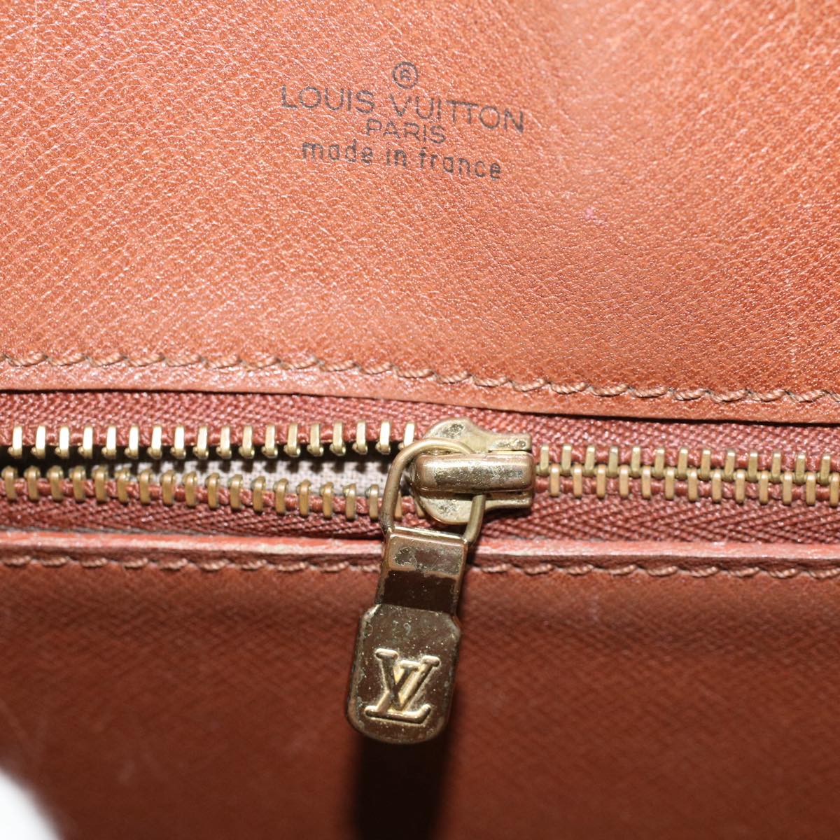 LOUIS VUITTON Monogram Saint Cloud GM Shoulder Bag M51242 LV Auth 58591