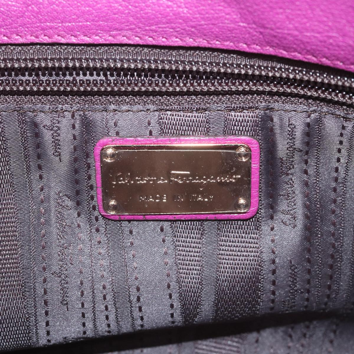Salvatore Ferragamo Gancini Chain Tote Bag Leather Purple Auth 58628