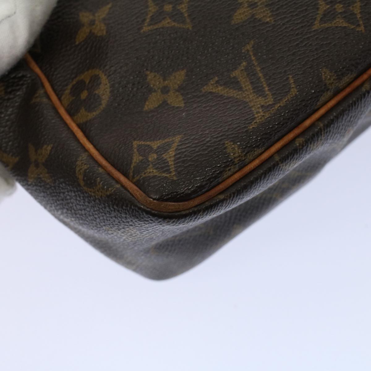 LOUIS VUITTON Monogram Viva Cite PM Shoulder Bag M51165 LV Auth 58664