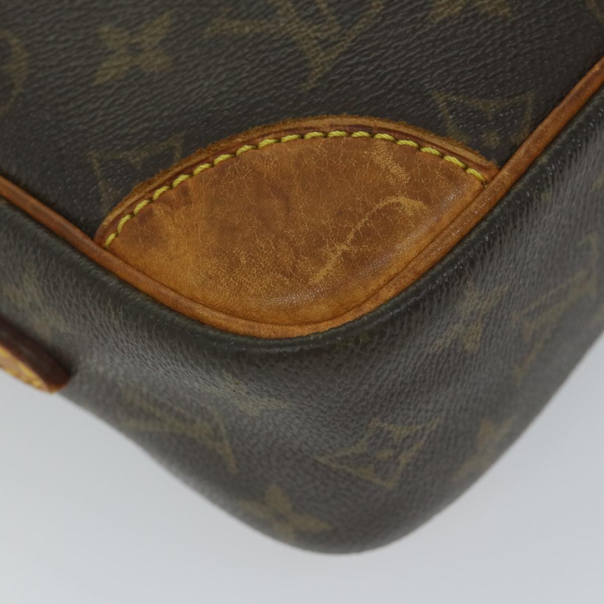 LOUIS VUITTON Monogram Trocadero 27 Shoulder Bag M51274 LV Auth 58672