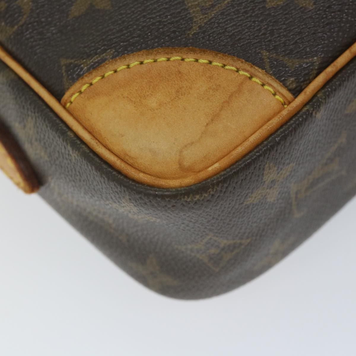 LOUIS VUITTON Monogram Trocadero 27 Shoulder Bag M51274 LV Auth 58672