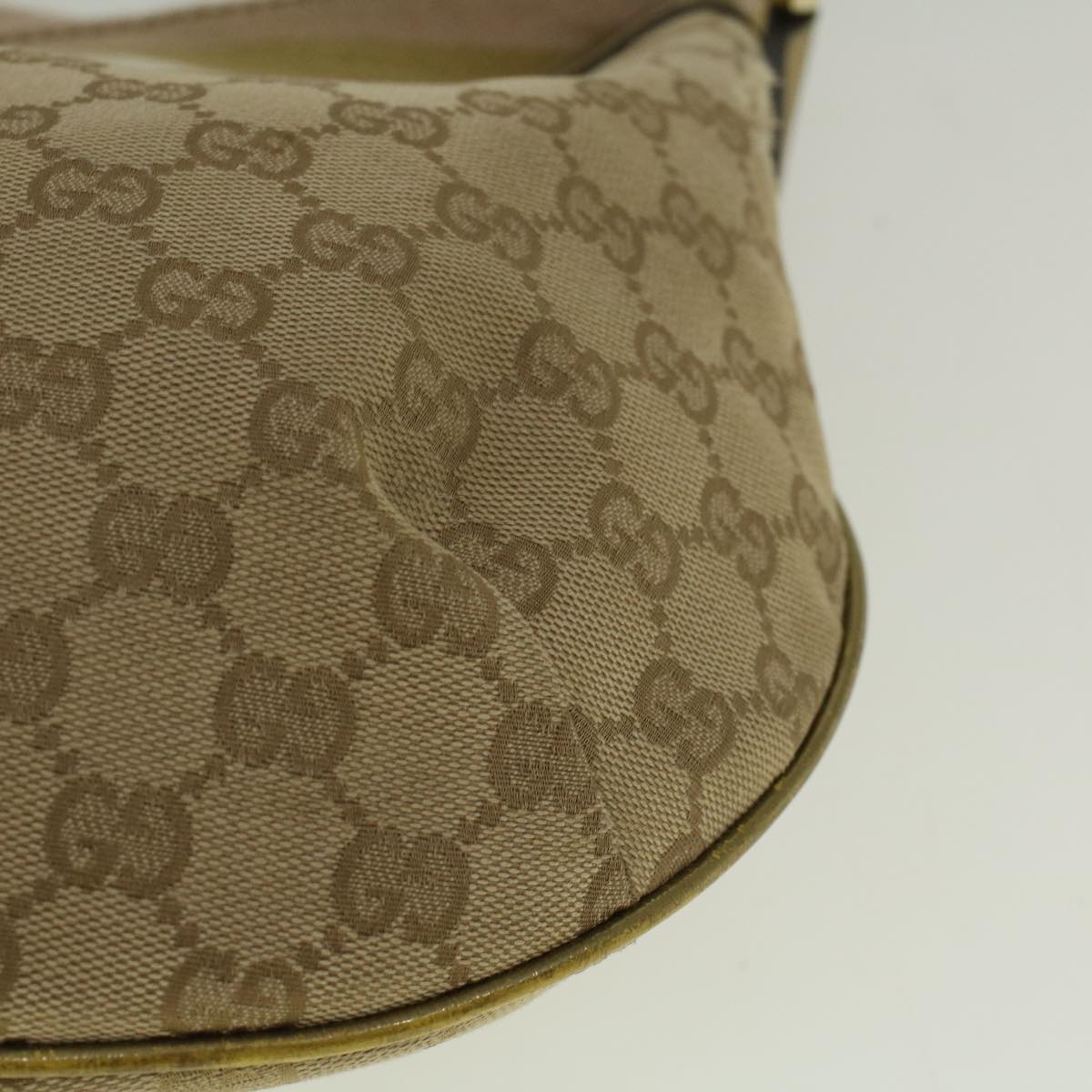 GUCCI GG Canvas Sherry Line Shoulder Bag Beige Gold 181092 Auth 58807