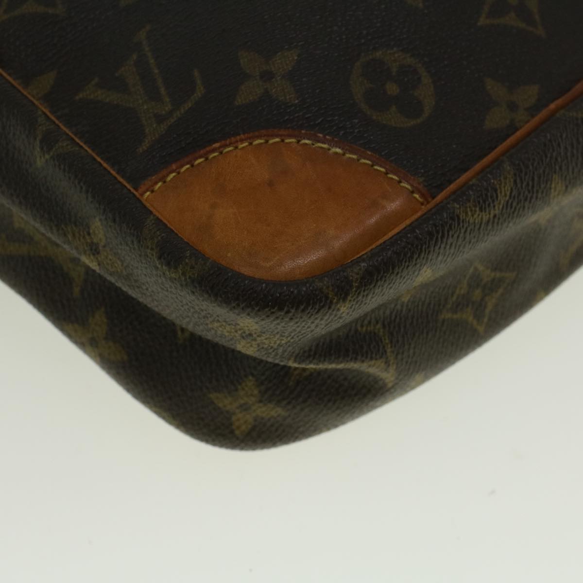 LOUIS VUITTON Monogram Danube GM Shoulder Bag M45262 LV Auth 58881