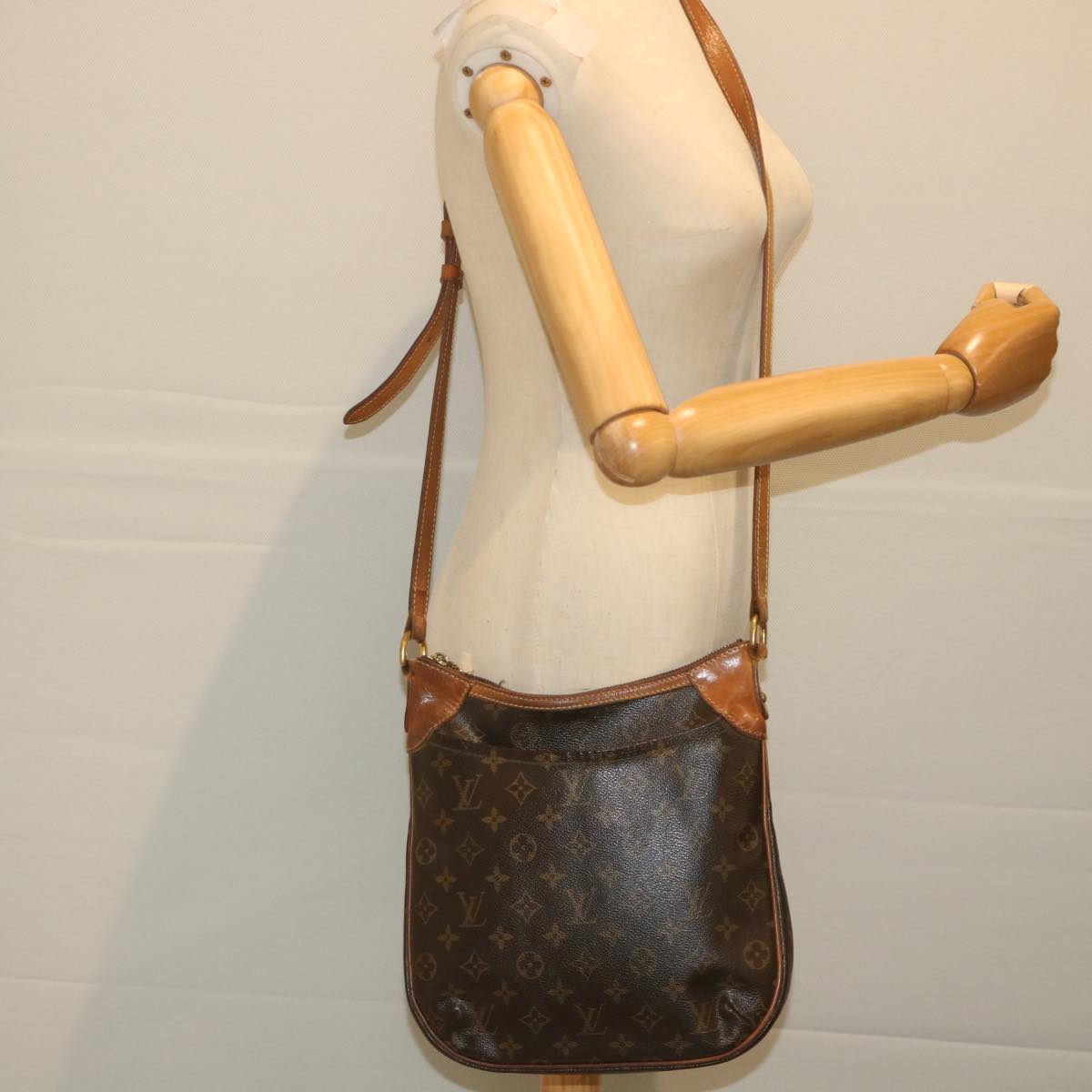 LOUIS VUITTON Monogram Odeon PM Shoulder Bag M56390 LV Auth 58941