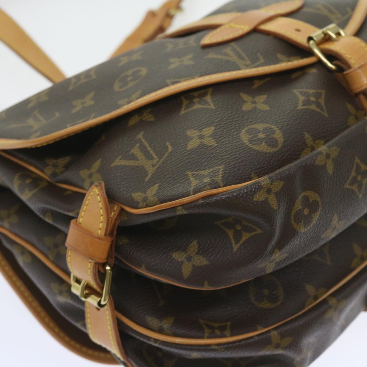 LOUIS VUITTON Monogram Saumur 30 Shoulder Bag M42256 LV Auth 59023