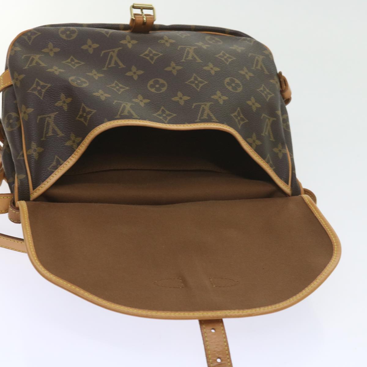 LOUIS VUITTON Monogram Saumur 30 Shoulder Bag M42256 LV Auth 59023