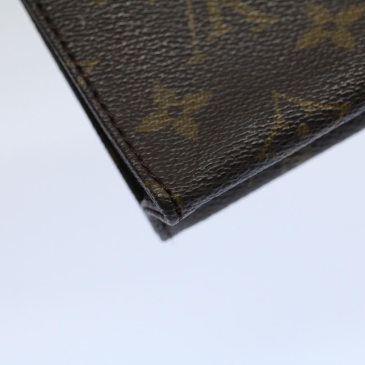 LOUIS VUITTON Monogram Poche Toilette 15 Pouch M47546 LV Auth 59112