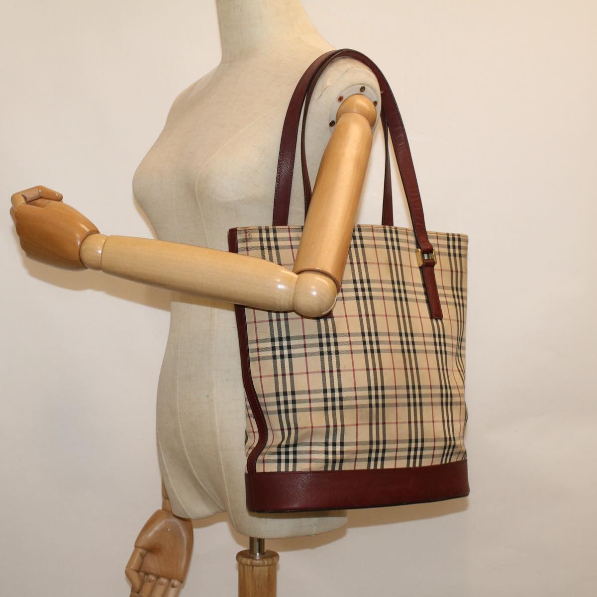 BURBERRY Nova Check Tote Bag Canvas Beige Auth 59255