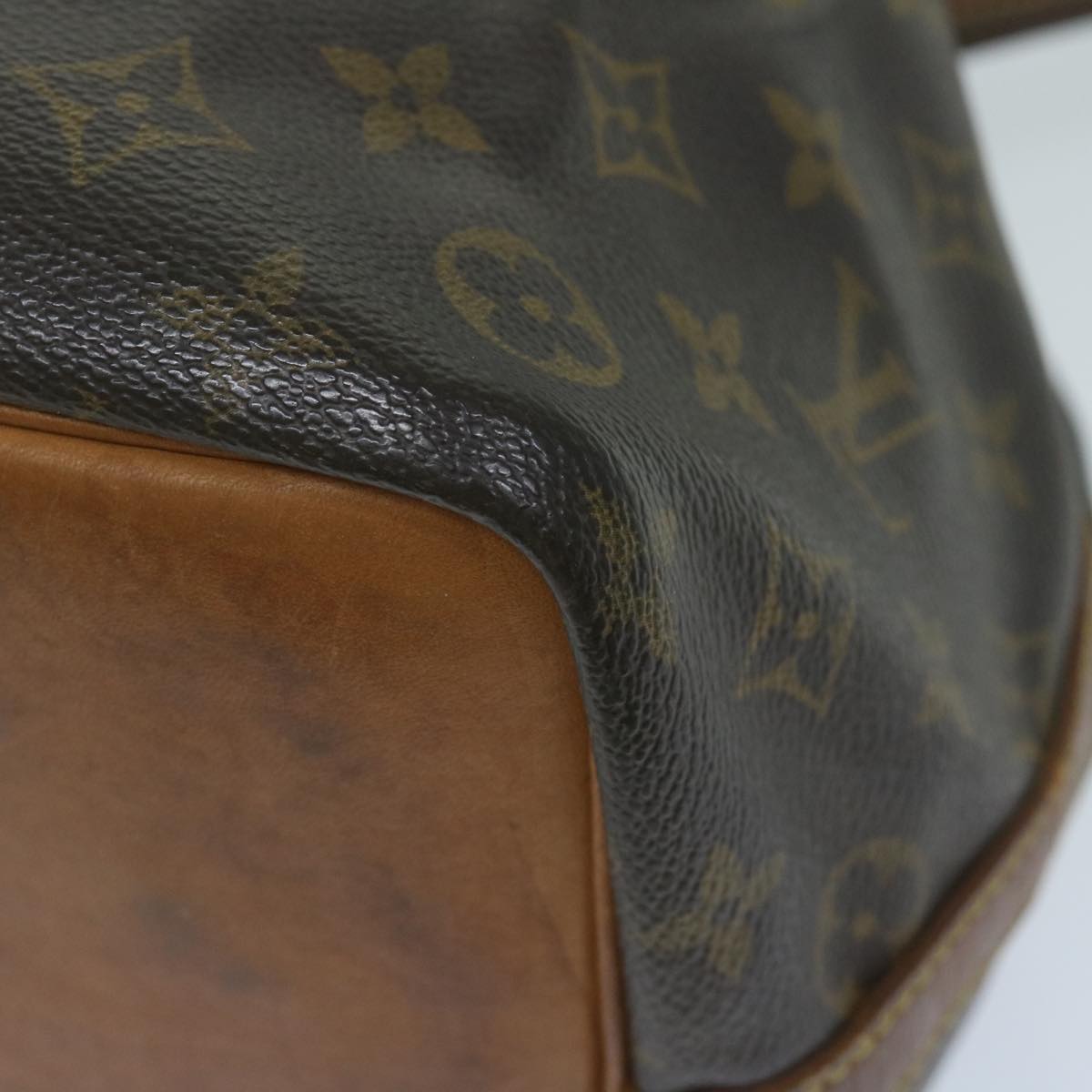 LOUIS VUITTON Monogram Petit Noe Shoulder Bag M42226 LV Auth 59341