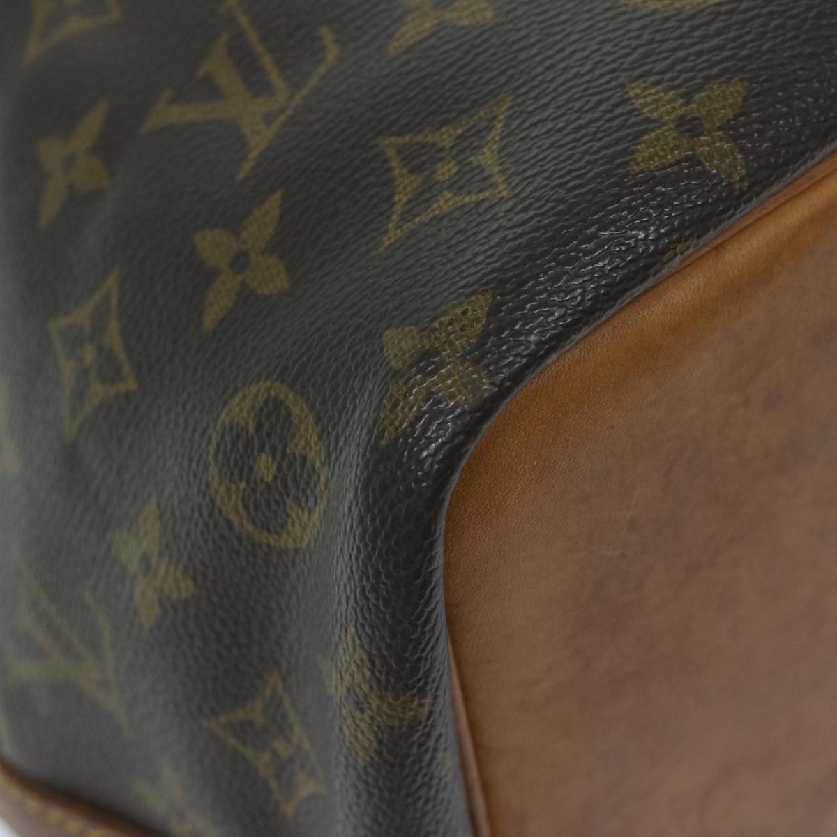 LOUIS VUITTON Monogram Petit Noe Shoulder Bag M42226 LV Auth 59341