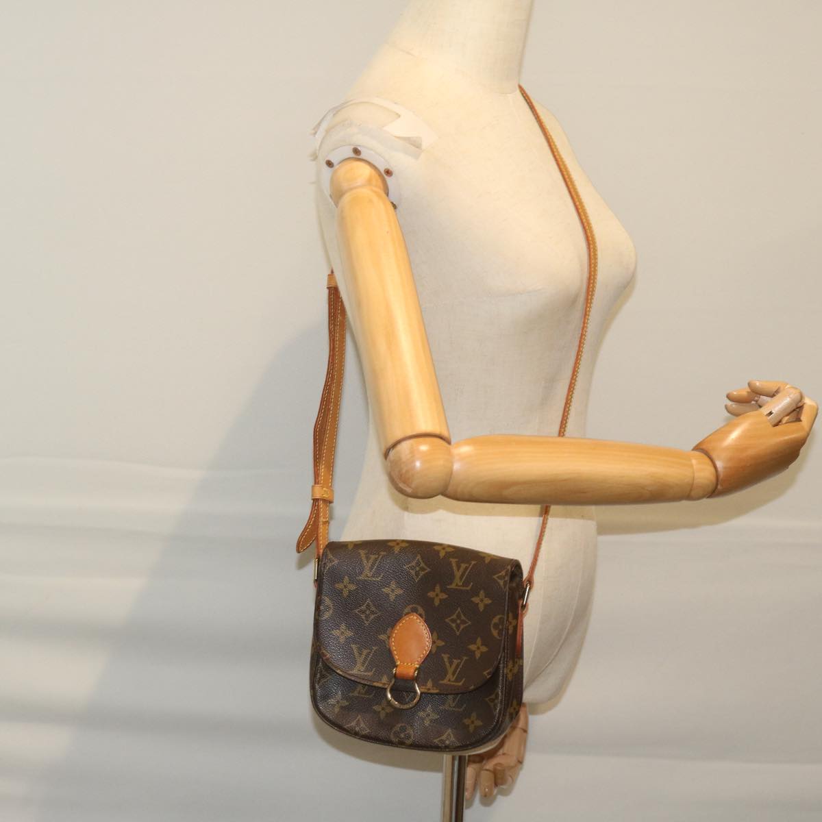 LOUIS VUITTON Monogram Saint Cloud PM Shoulder Bag M51244 LV Auth 59400