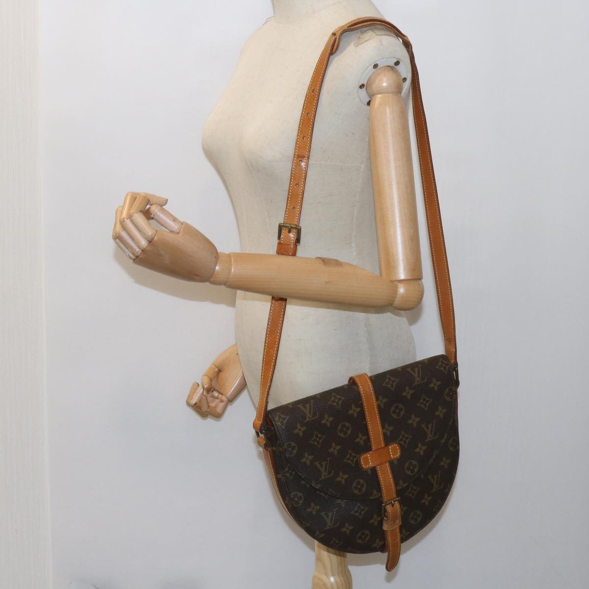 LOUIS VUITTON Monogram Chantilly GM Shoulder Bag M51232 LV Auth 59406