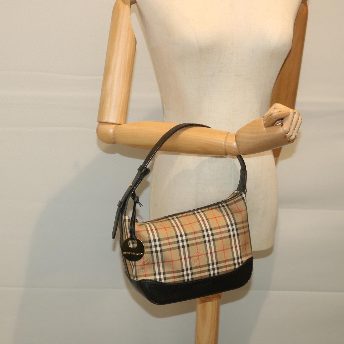 BURBERRY Nova Check Hand Bag Nylon Canvas Beige Auth 59409