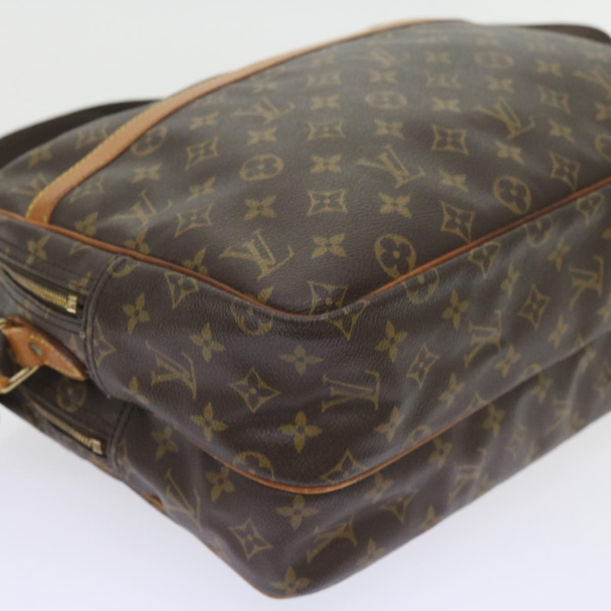 LOUIS VUITTON Monogram Reporter GM Shoulder Bag M45252 LV Auth 59420