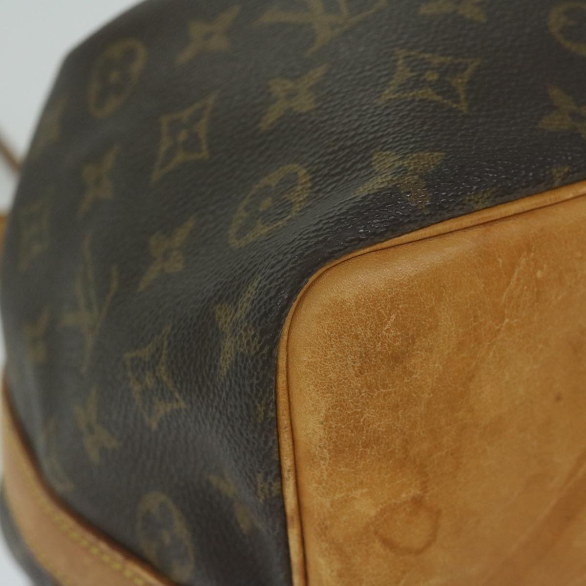 LOUIS VUITTON Monogram Petit Noe Shoulder Bag M42226 LV Auth 59425