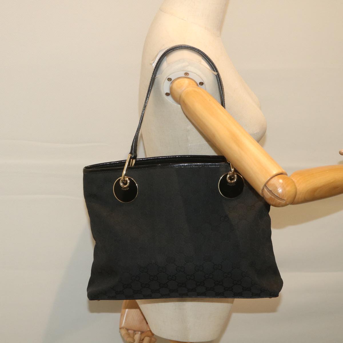 GUCCI GG Canvas Tote Bag Black 120837 Auth 59482