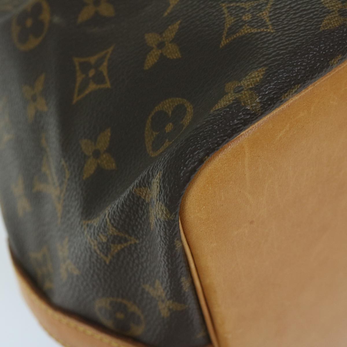 LOUIS VUITTON Monogram Petit Noe Shoulder Bag M42226 LV Auth 59531