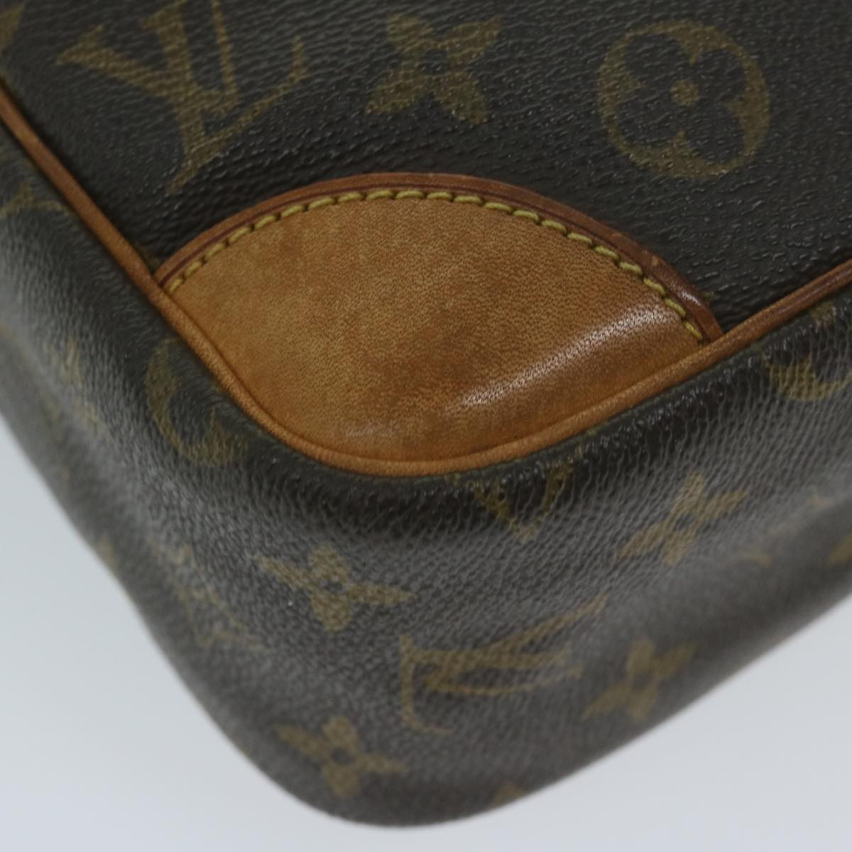 LOUIS VUITTON Monogram Danube MM Shoulder Bag M45264 LV Auth 59607