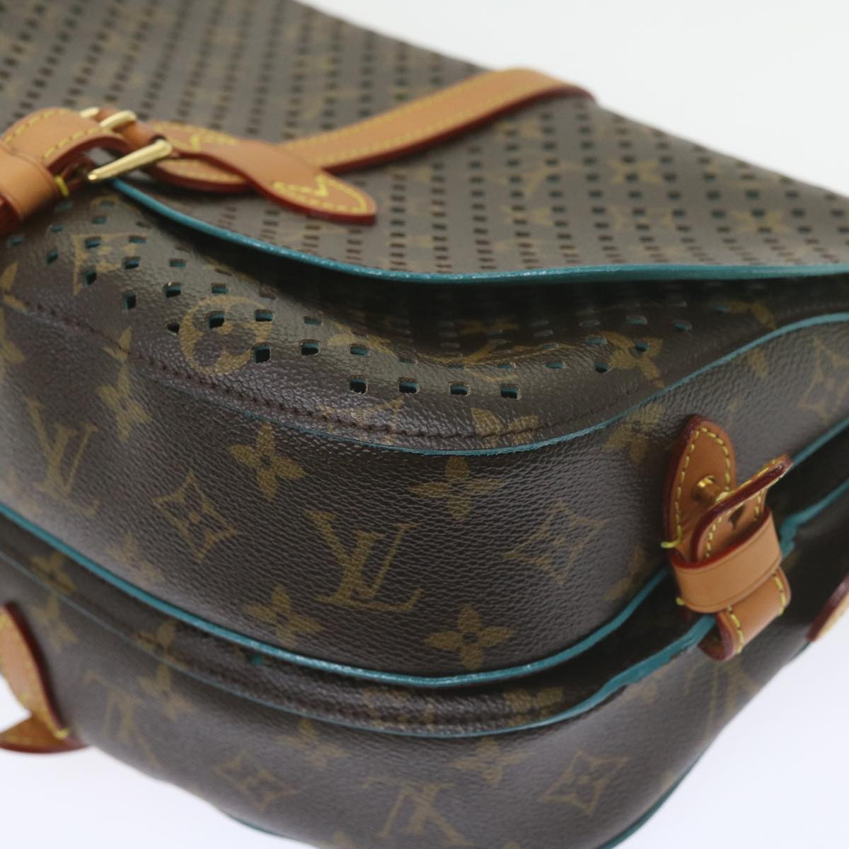 LOUIS VUITTON Monogram Perfo Saumur 30 Shoulder Bag M93998 LV Auth 59612A