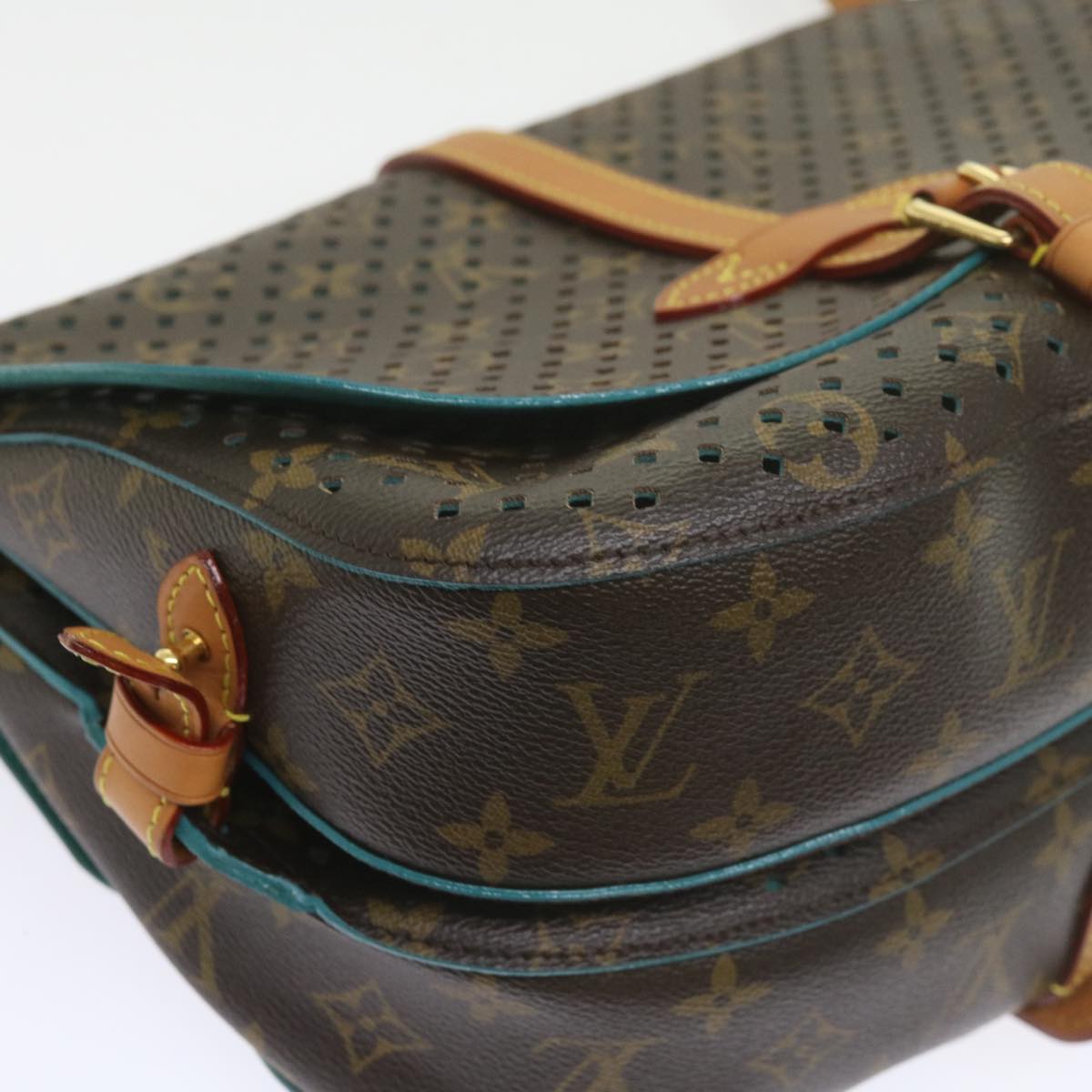 LOUIS VUITTON Monogram Perfo Saumur 30 Shoulder Bag M93998 LV Auth 59612A