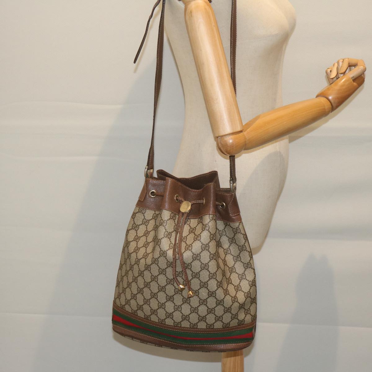 GUCCI GG Canvas Web Sherry Line Shoulder Bag PVC Beige Green Red Auth 59737