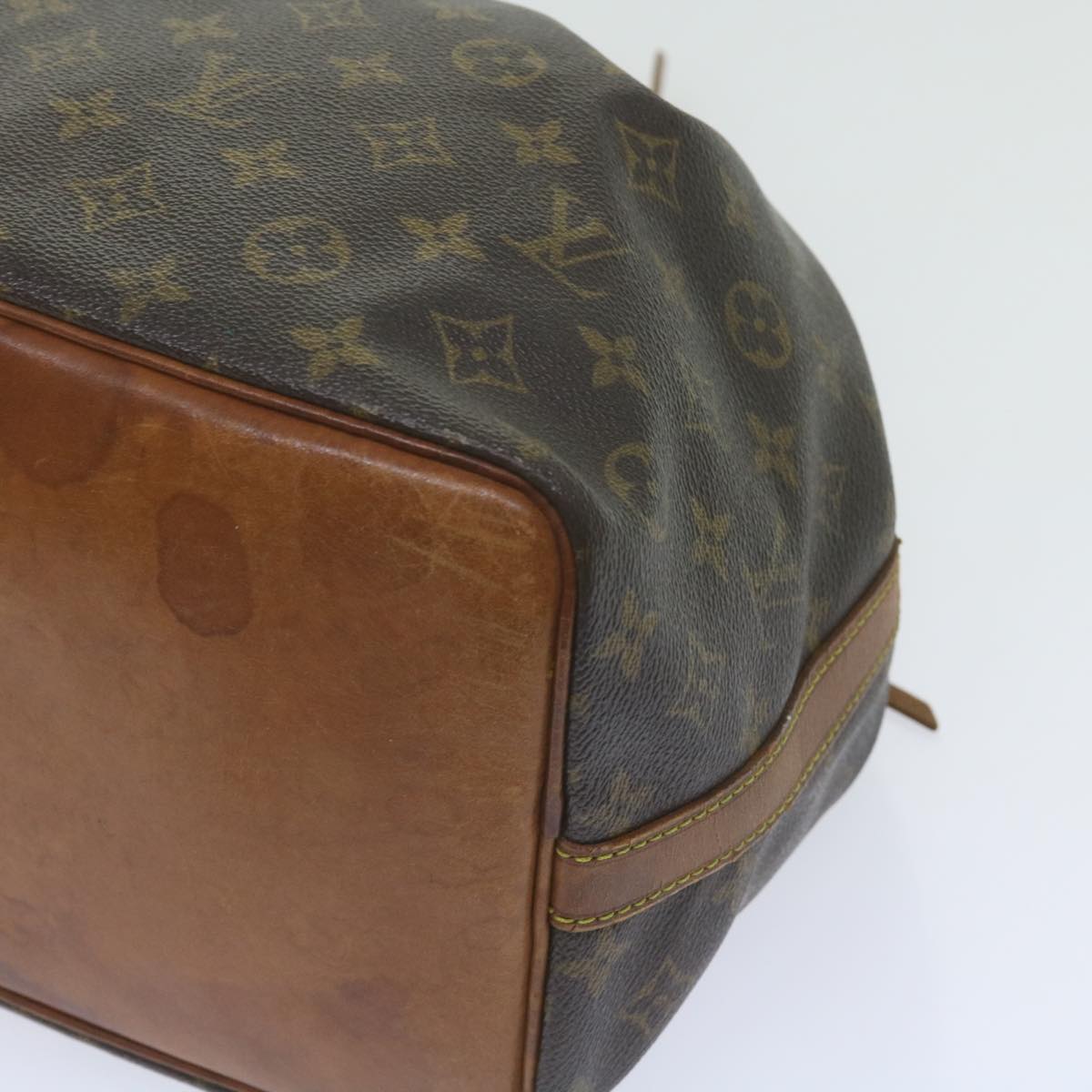 LOUIS VUITTON Monogram Petit Noe Shoulder Bag M42226 LV Auth 59830