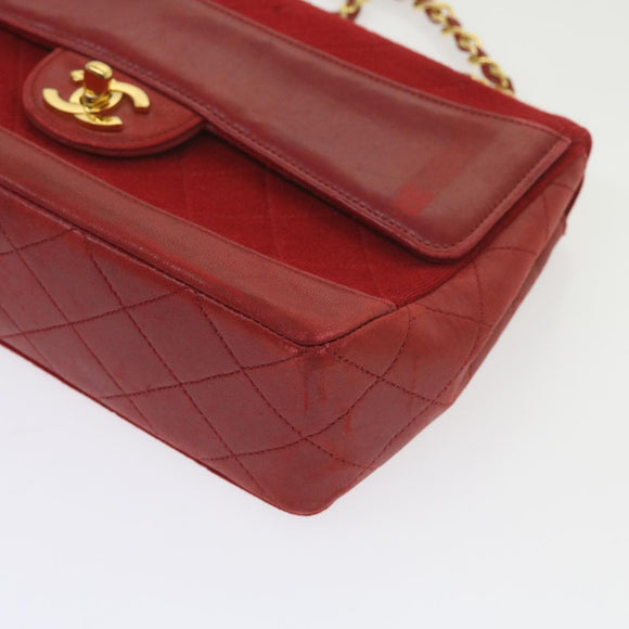 CHANEL Matelasse Chain Shoulder Bag Canvas Red CC Auth 59869A