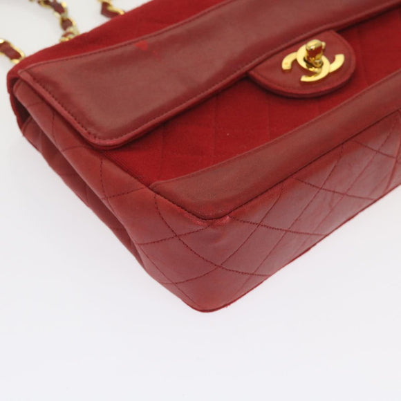 CHANEL Matelasse Chain Shoulder Bag Canvas Red CC Auth 59869A