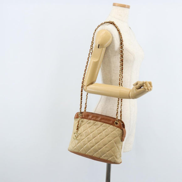 CHANEL Matelasse Chain Shoulder Bag Lamb Skin Beige CC Auth 59907A