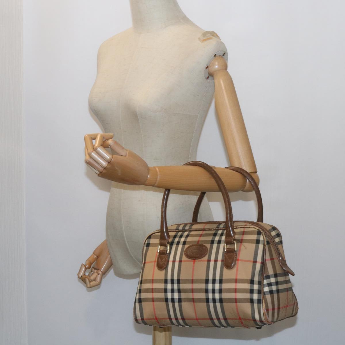 BURBERRY Nova Check Hand Bag Nylon Canvas Beige Auth 59968