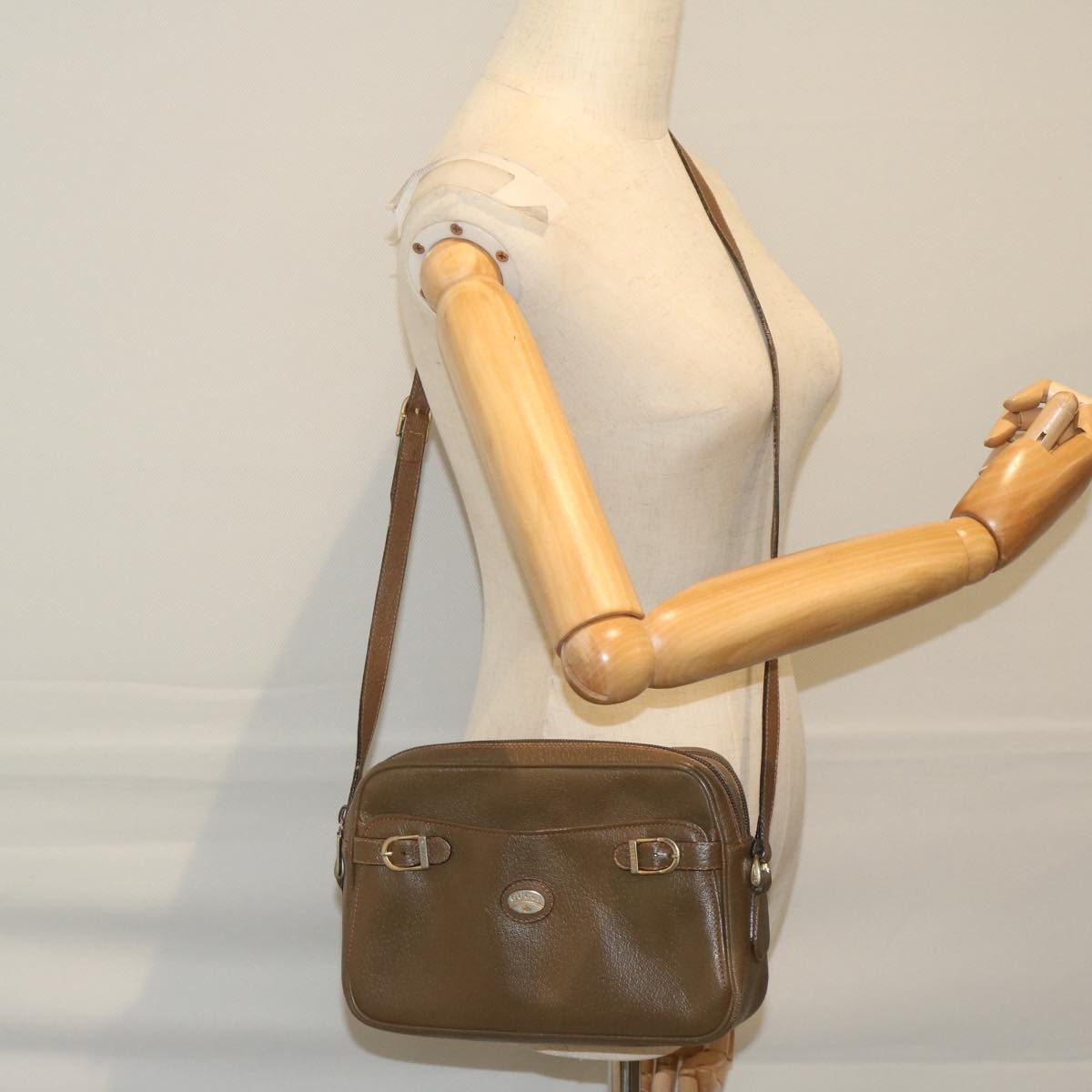 GUCCI Shoulder Bag Leather Beige Auth 59969