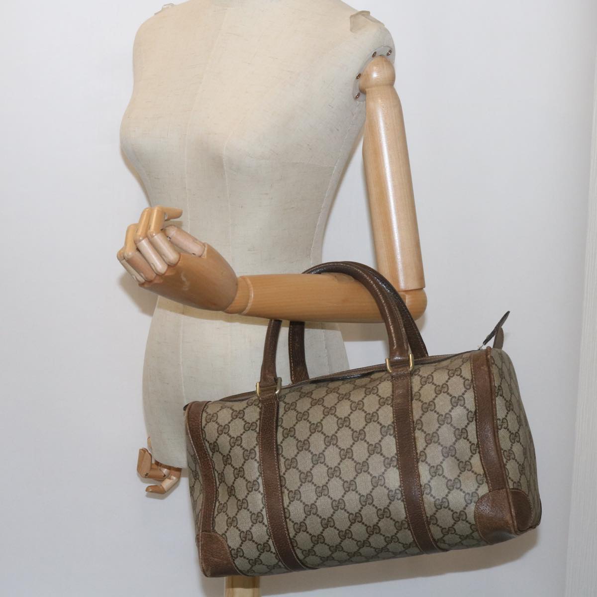 GUCCI GG Supreme Boston Bag PVC Leather Beige Auth 60015