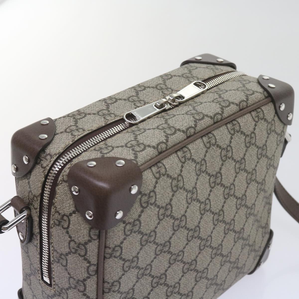 GUCCI GG Supreme Shoulder Bag Beige 626363 Auth 60070S