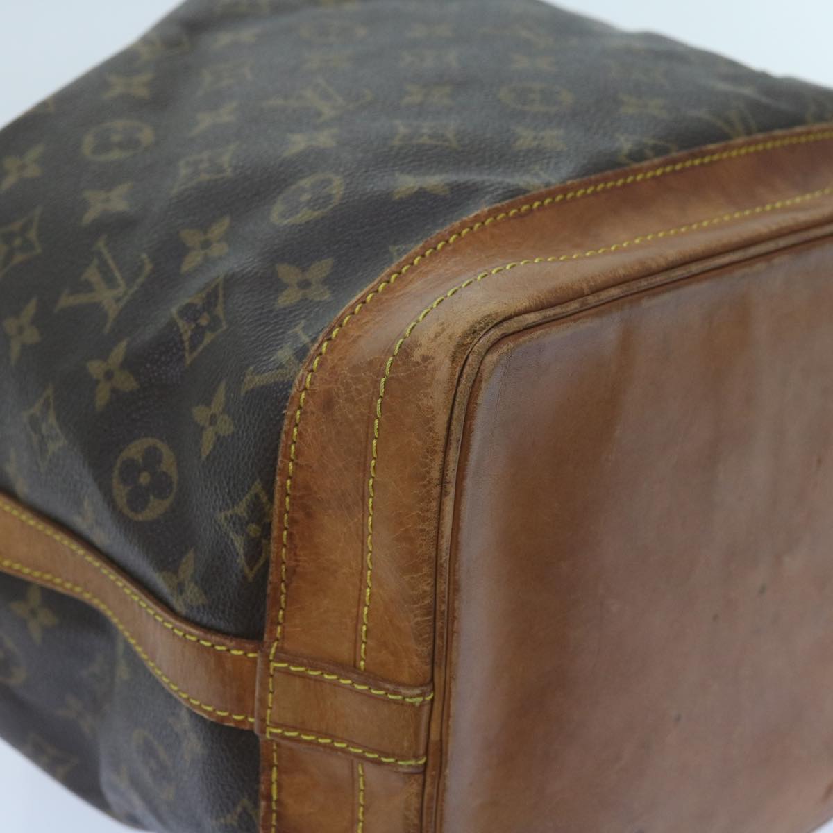 LOUIS VUITTON Monogram Noe Shoulder Bag M42224 LV Auth 60240