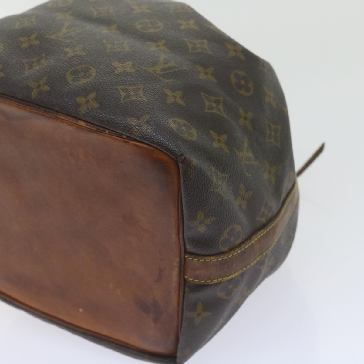 LOUIS VUITTON Monogram Petit Noe Shoulder Bag M42226 LV Auth 60241