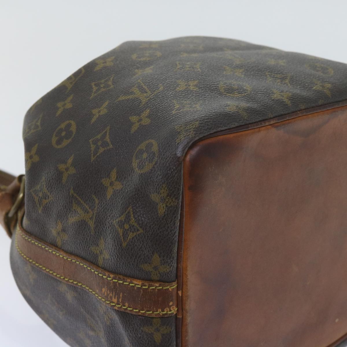 LOUIS VUITTON Monogram Petit Noe Shoulder Bag M42226 LV Auth 60241