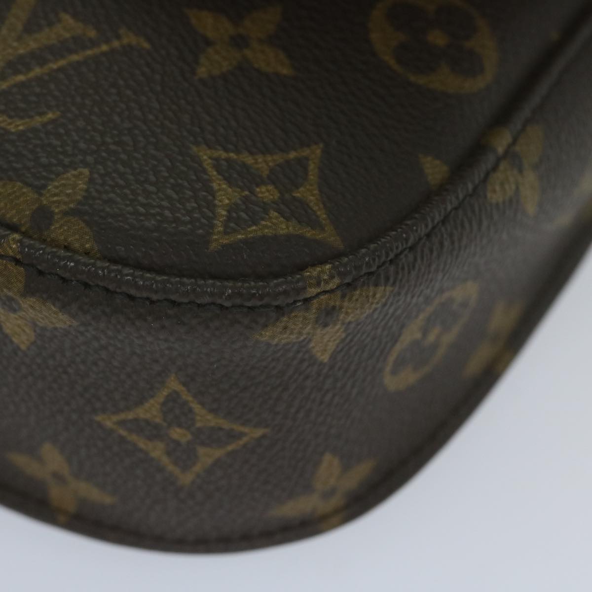 LOUIS VUITTON Monogram Saint Cloud MM Shoulder Bag M51243 LV Auth 60482